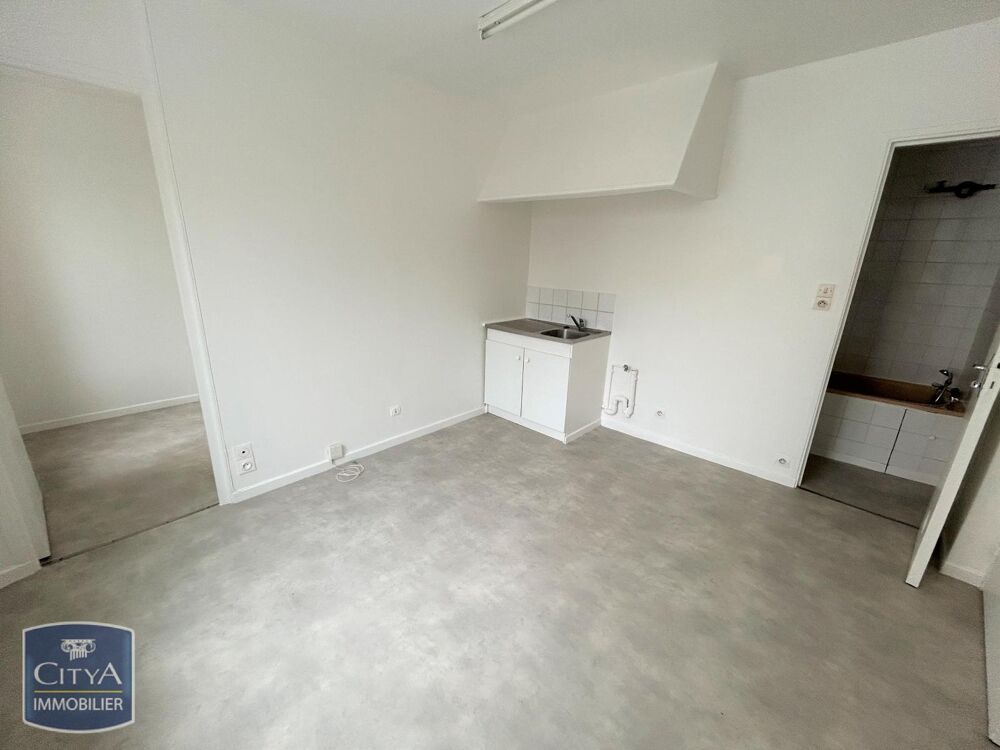 location Appartement - 1 pièce(s) - 21 m² Saint-Quentin (02100)