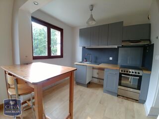  Appartement à louer 3 pièces 56 m²