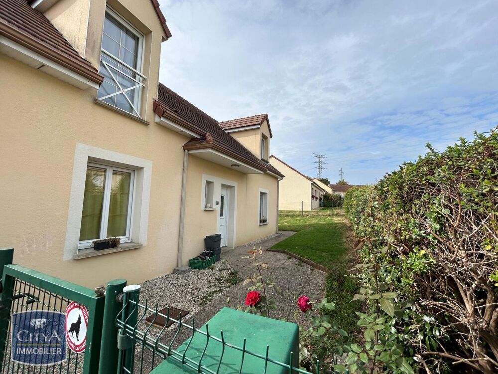 À LOUER : Maison T6 située à Saint-Germain-du-Corbéis, d....