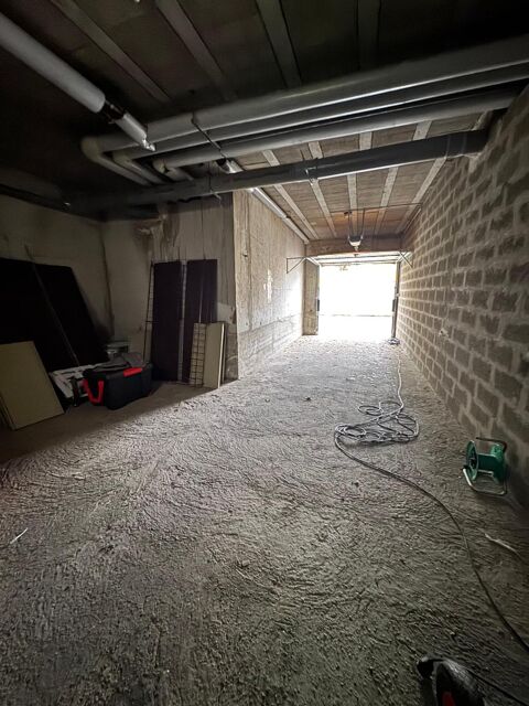  Parking / Garage  louer 