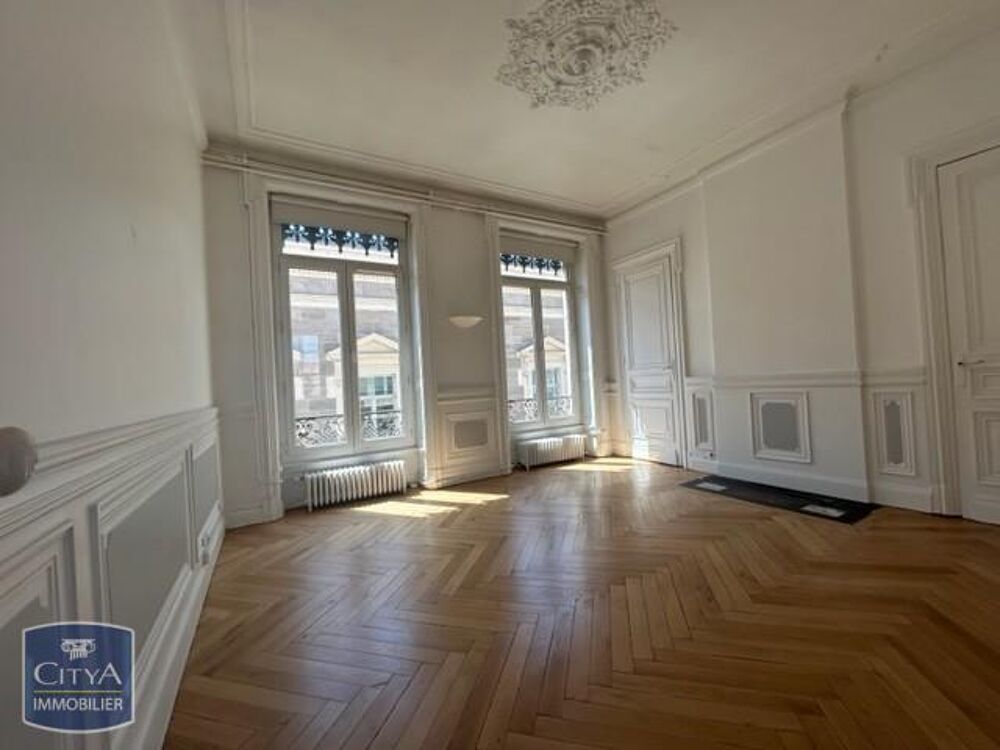 location Appartement - 5 pièce(s) - 162 m² Saint-Étienne (42000)