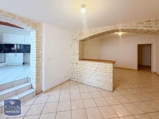  Appartement à louer 3 pièces 85 m²