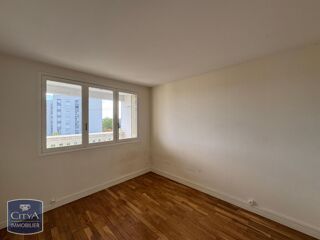  Appartement à louer 3 pièces 58 m²