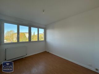 location Appartement - 2 pièce(s) - 46 m² Lucé (28110)