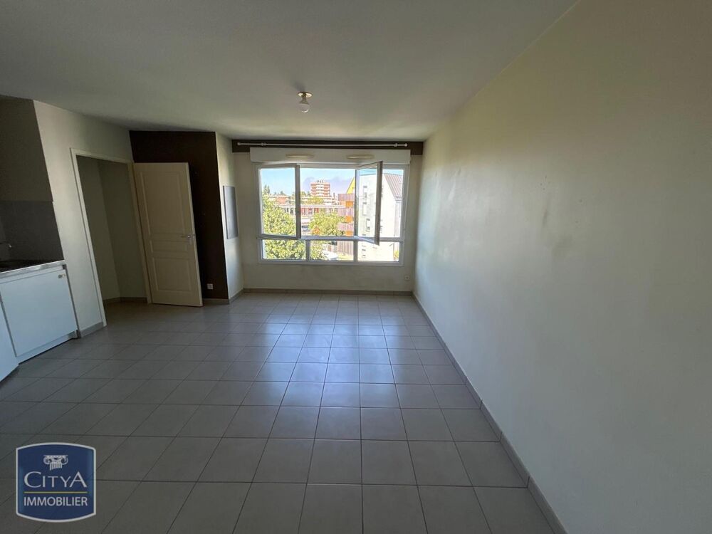 EXCLUSIVITE - STUDIO - PLACE DE PARKING - DERNIER ETAGE ....