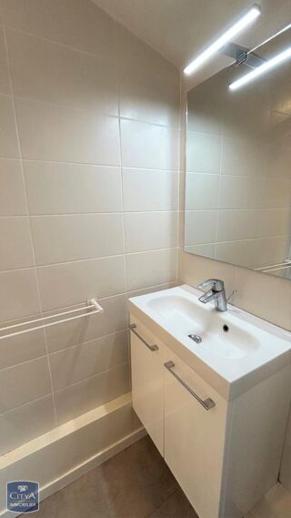  Appartement � louer 3 pi�ces 56 m�