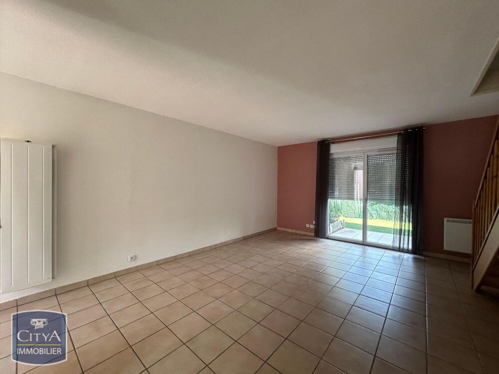 location Maison - 3 pièce(s) - 71 m² Mercuès (46090)