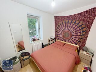  Appartement à louer 2 pièces 31 m²