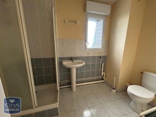 Appartement à louer 2 pièces 37 m²