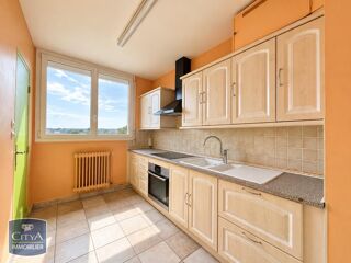 Appartement à louer 3 pièces 68 m²