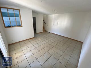 Appartement à louer 3 pièces 78 m²
