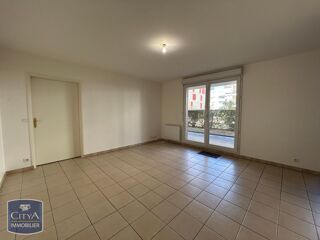  Appartement à louer 3 pièces 65 m²
