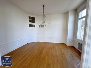  Appartement à louer 2 pièces 52 m²