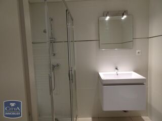  Appartement à louer 1 pièce 27 m²