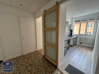  Appartement à louer 3 pièces 60 m²