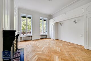  Appartement à louer 135 m²