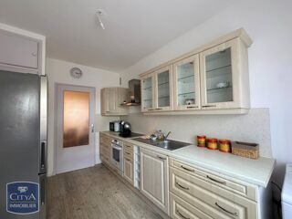  Appartement à louer 2 pièces 64 m²