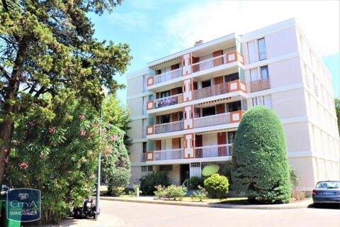  Parking / Garage  louer 15 m