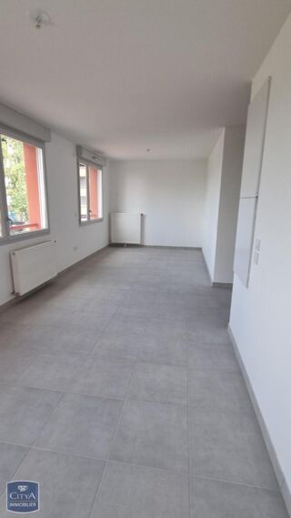  Appartement à louer 1 pièce 39 m²