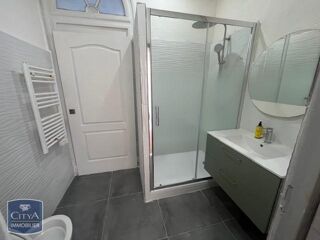  Appartement à louer 3 pièces 55 m²