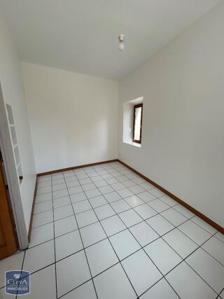  Appartement à louer 1 pièce 28 m²