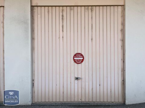  Parking / Garage  louer 