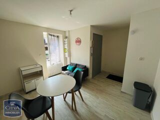  Appartement à louer 2 pièces 25 m²