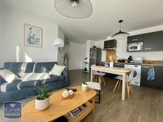  Appartement à louer 3 pièces 57 m²