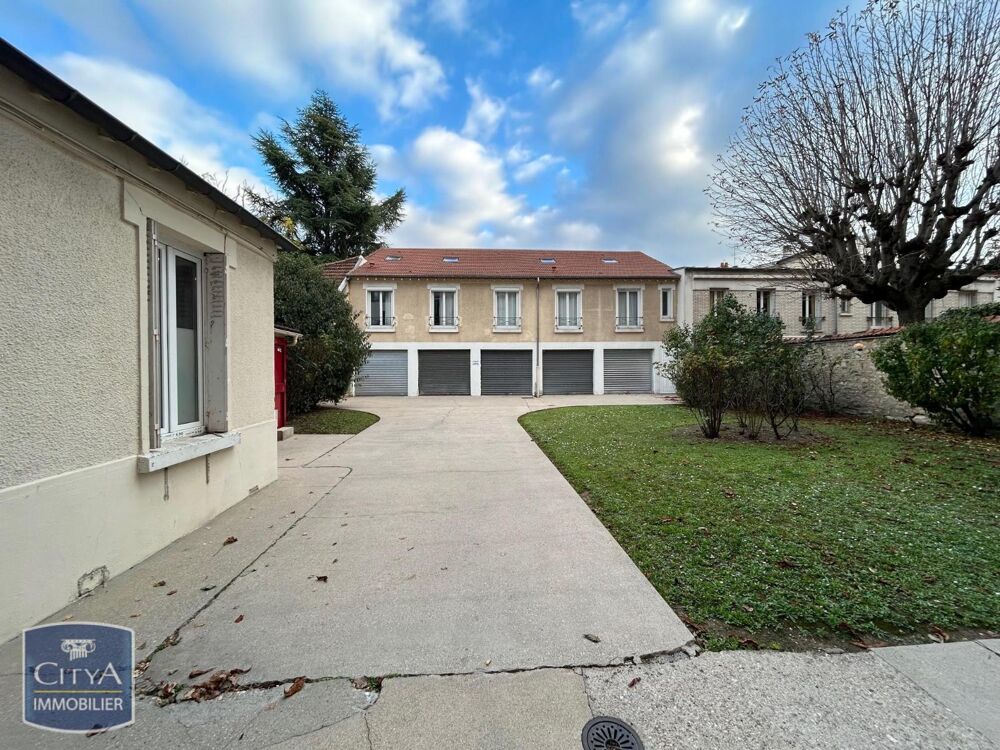 location Parking / Garage - 15 m² Nogent-sur-Marne (94130)