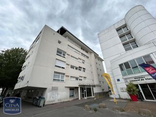  Parking / Garage � louer 