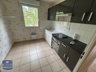  Appartement à louer 3 pièces 63 m²