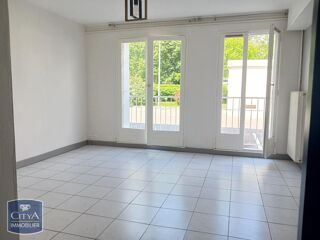  Appartement à louer 2 pièces 44 m²