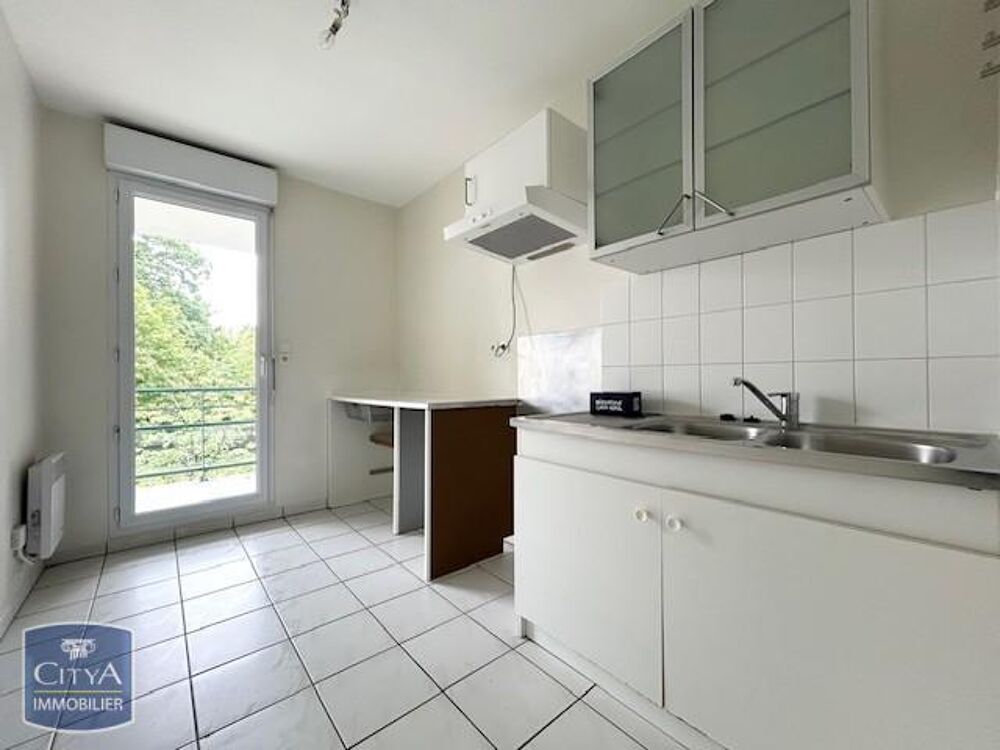 Tortière - A LOUER - APPARTEMENT 3 PIECES AVEC BALCON ET....
