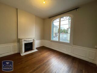  Maison à louer 4 pièces 117 m²