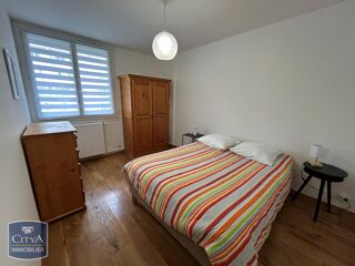  Appartement à louer 4 pièces 68 m²