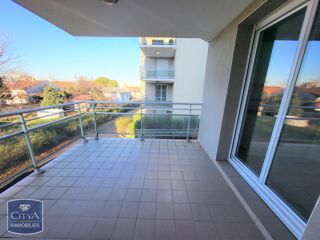  Appartement à louer 3 pièces 66 m²