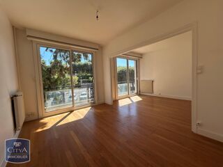  Appartement à louer 1 pièce 40 m²