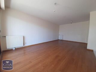  Appartement à louer 4 pièces 85 m²