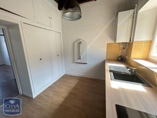  Appartement � louer 4 pi�ces 98 m�