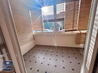  Appartement à louer 2 pièces 65 m²