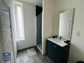  Appartement à louer 3 pièces 57 m²