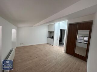  Appartement à louer 1 pièce 18 m²