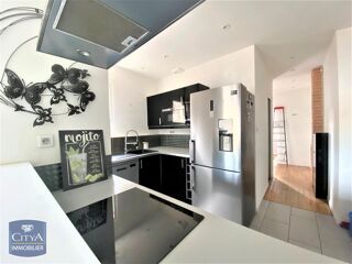  Appartement à louer 3 pièces 55 m²