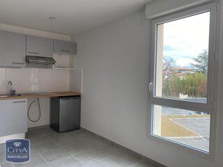  Appartement à louer 2 pièces 47 m²