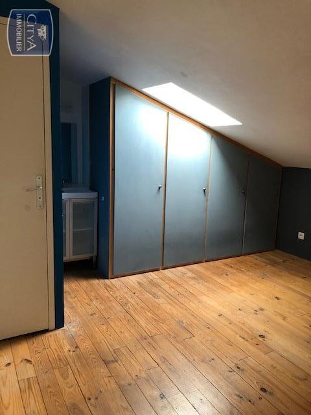 location Appartement - 3 pièce(s) - 47 m² Nîmes (30000)