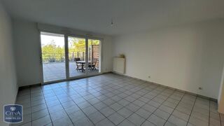  Appartement à louer 3 pièces 76 m²