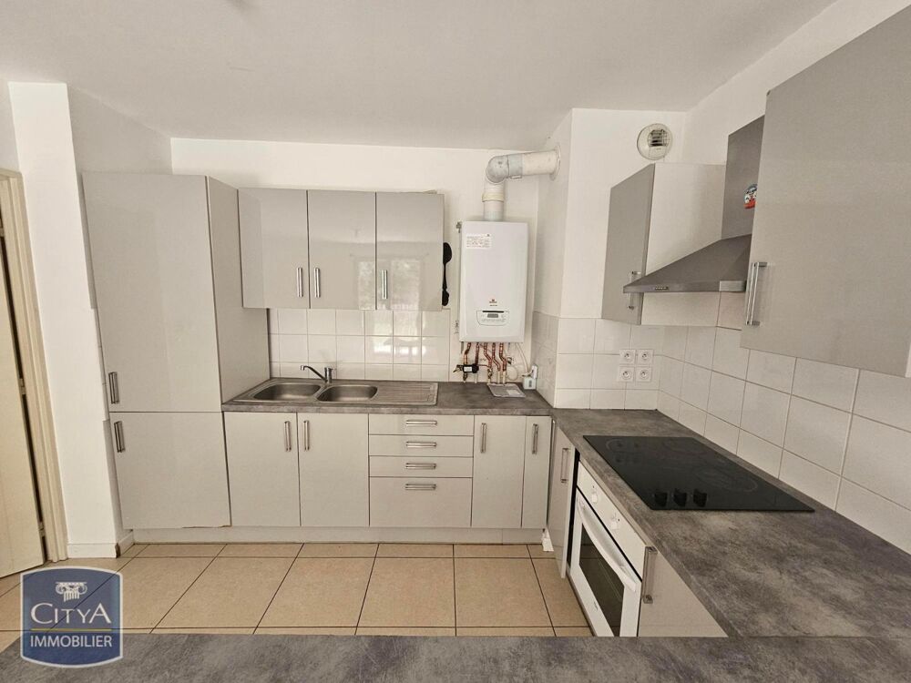 location Appartement - 3 pièce(s) - 63 m² Chevry (01170)