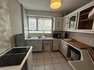  Appartement à louer 3 pièces 60 m²