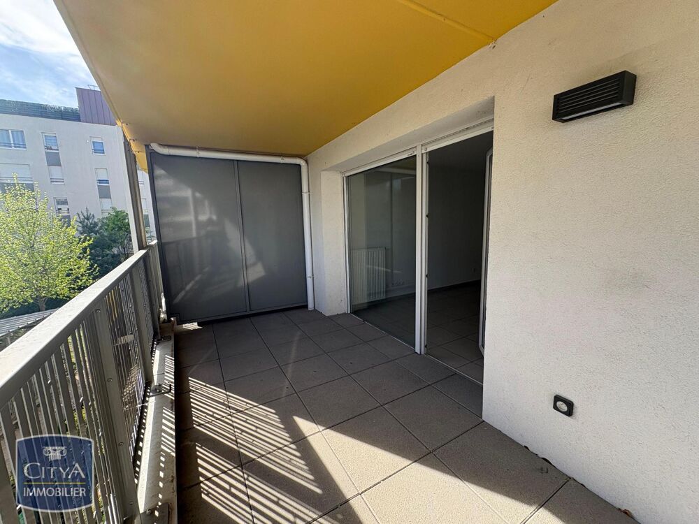 location Appartement - 1 pièce(s) - 27 m² Saint-Priest (69800)
