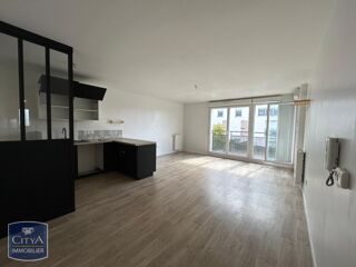  Appartement à louer 4 pièces 80 m²